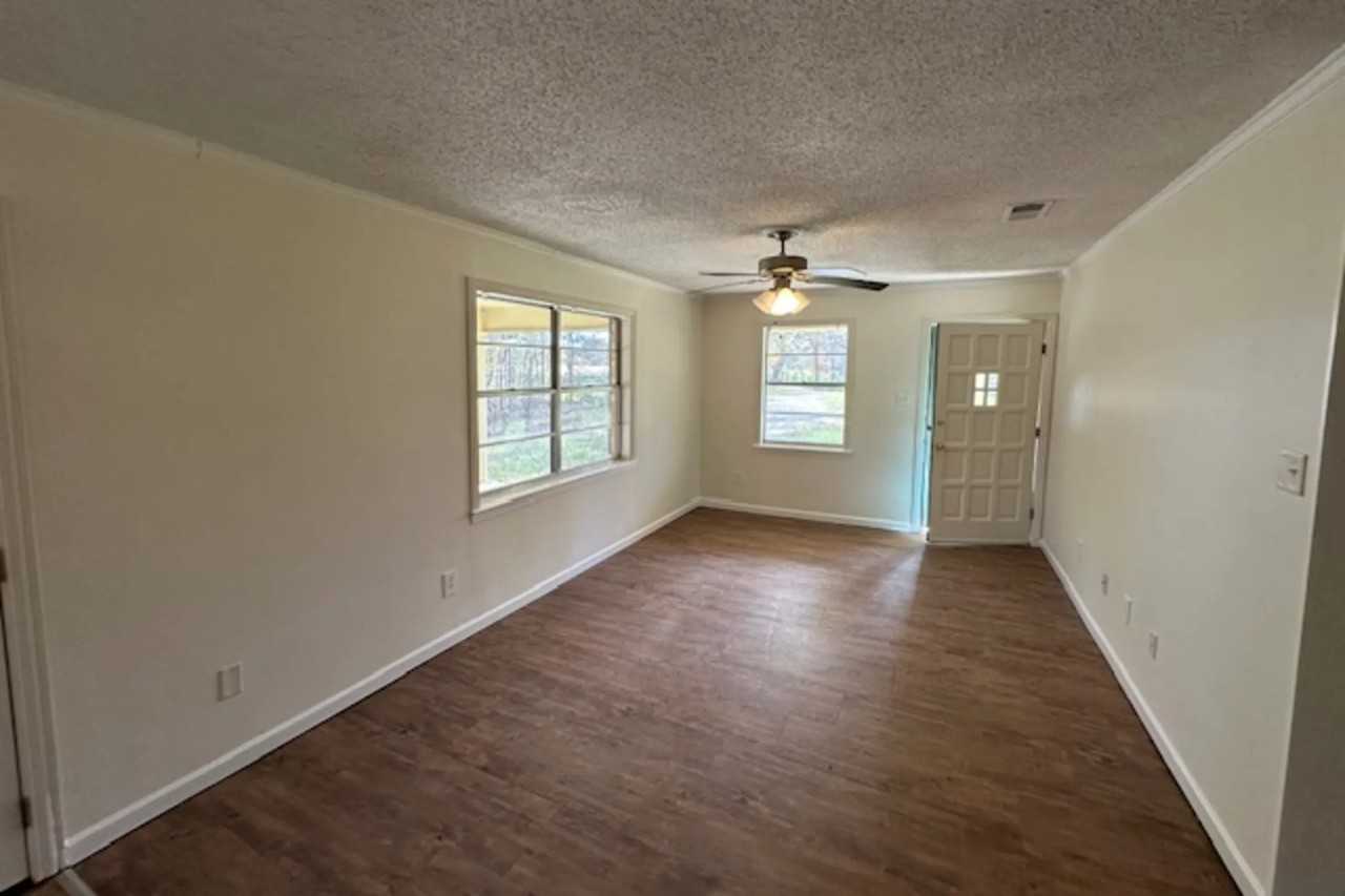 19015 Fm 3204 - Photo 3 of 11