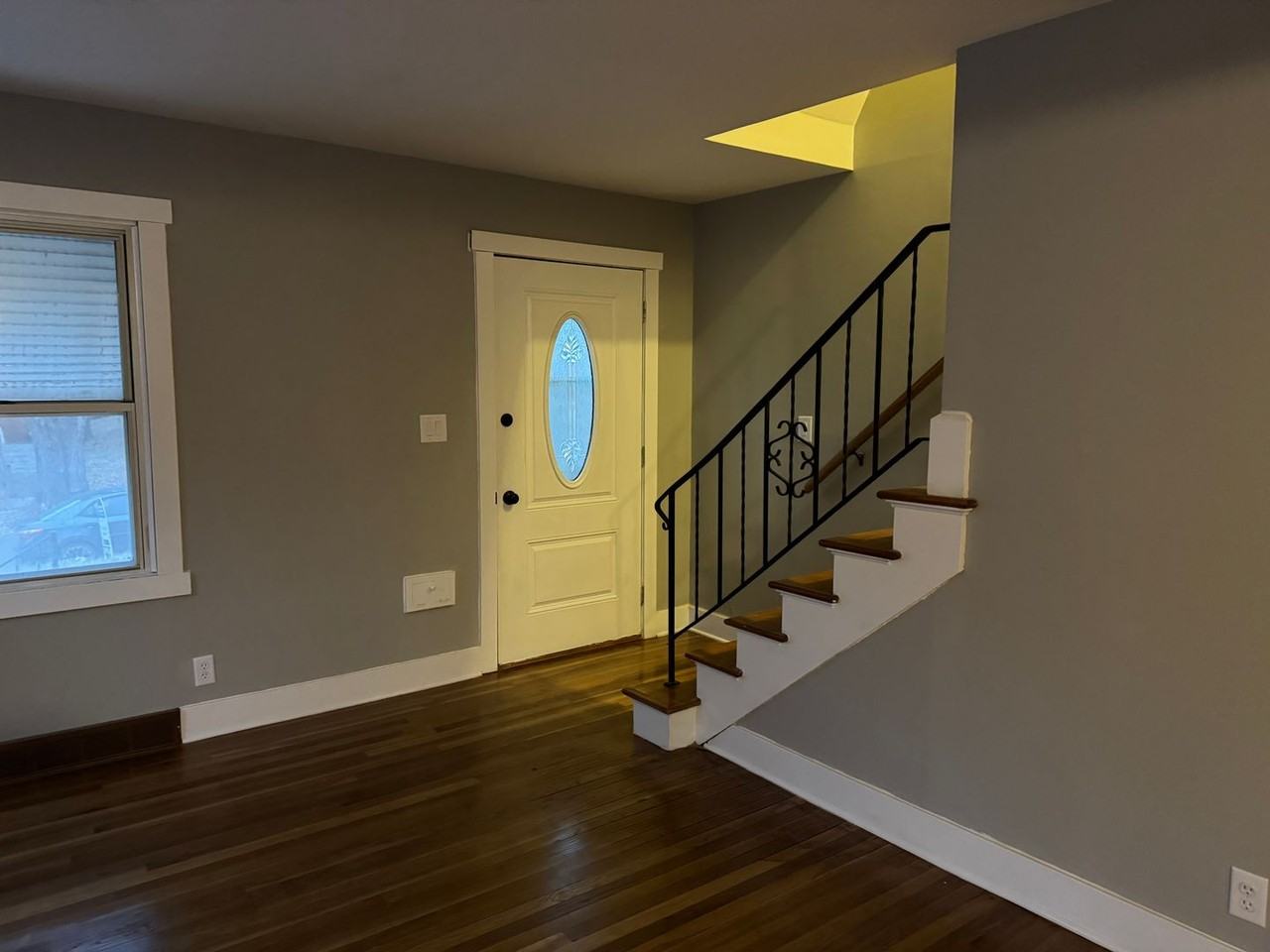 4218 Pinkney St - Photo 5 of 31