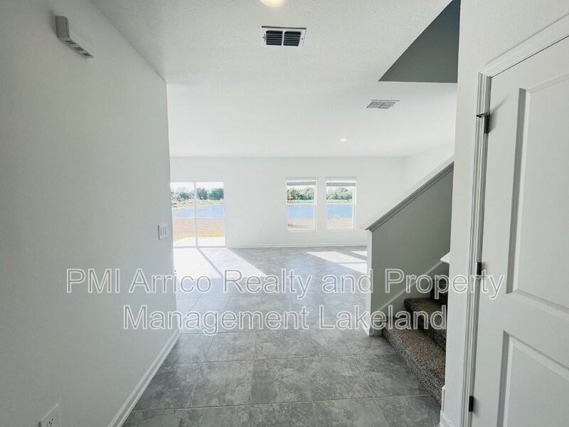 1245 Deepwater Cir - Photo 3 of 19