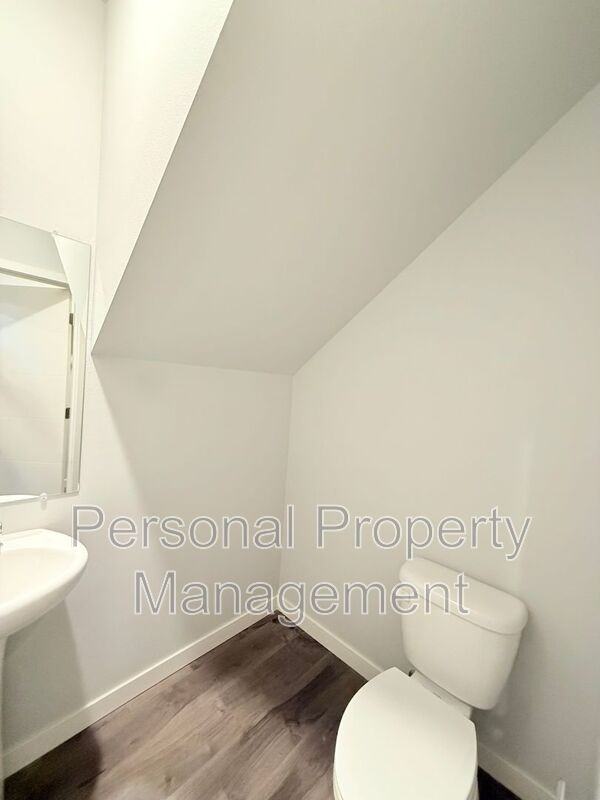 3512 Ne 61st Way - Photo 7 of 19
