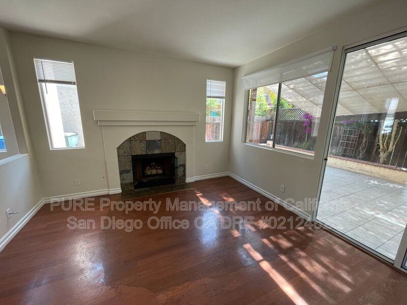 2203 Willow Creek Cir - Photo 5 of 20