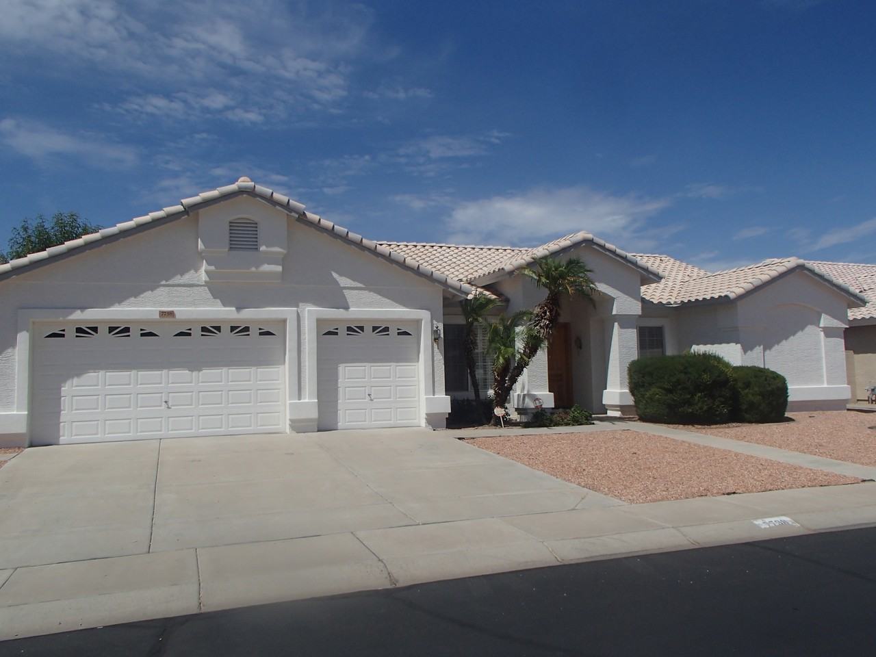 7738 W Port Au Prince Ln - Photo 2 of 18