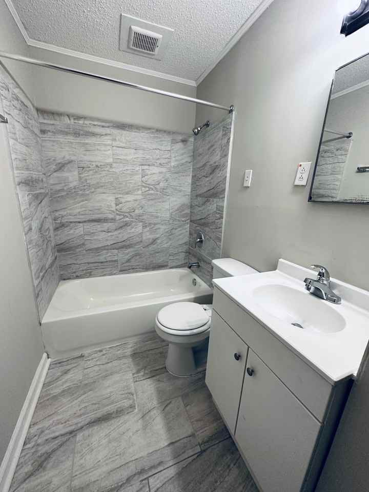 3804 Blue Jay Rd - Photo 5 of 17