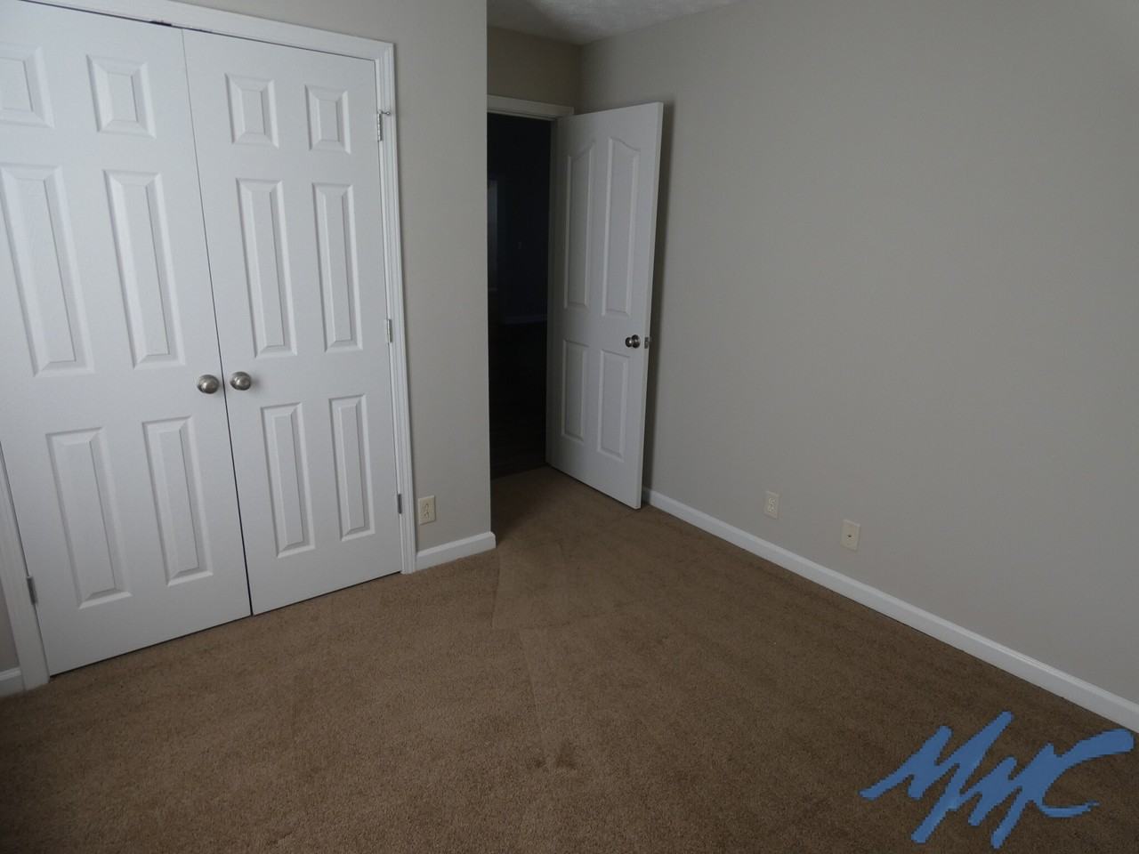 1114 Melvin Dr - Photo 3 of 17