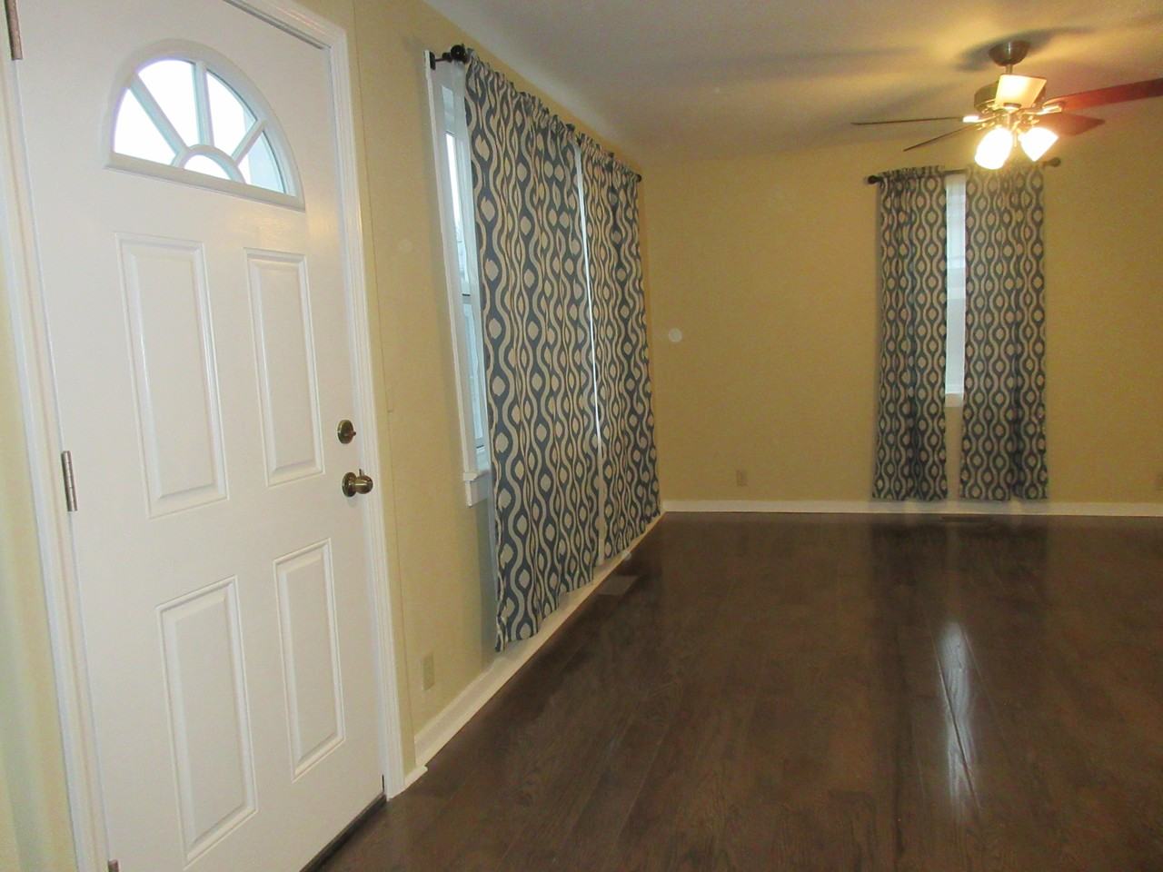 205 West Wayne Street - Photo 2 of 20