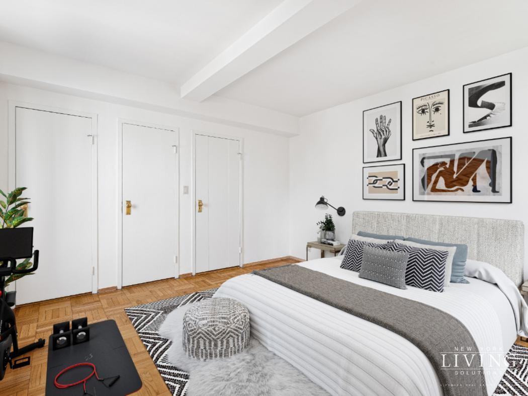 E 14th St #32A - Photo 2 of 3