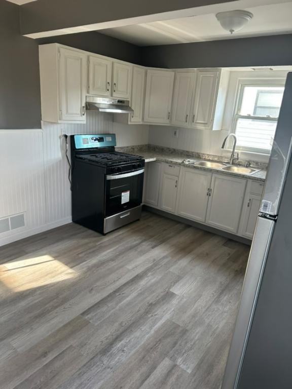 6037 Garfield Ave - Photo 3 of 18