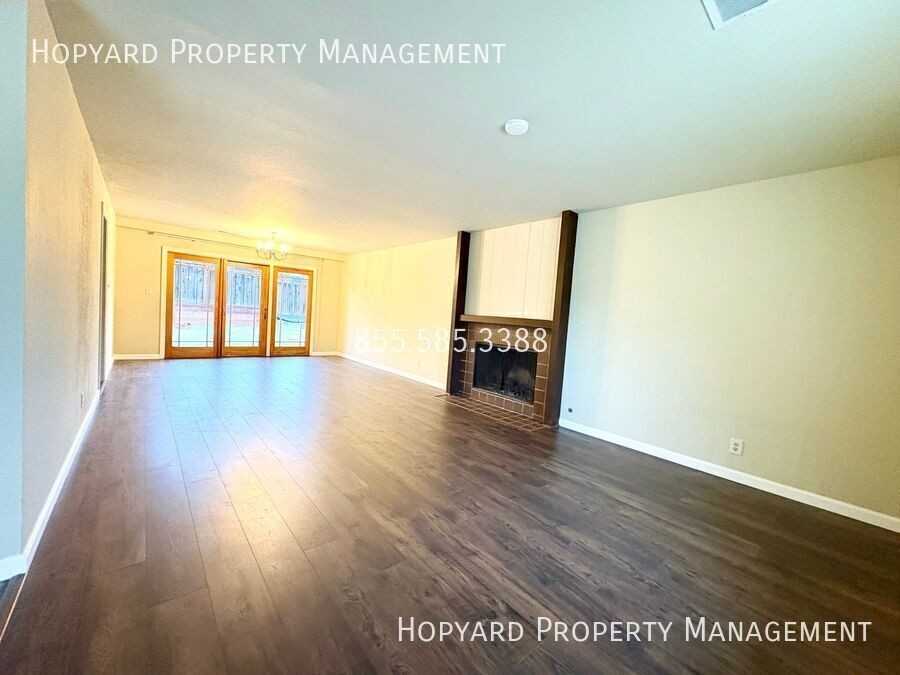 3620 Skyline Dr - Photo 3 of 15