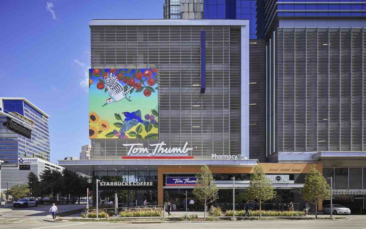 2324 N Akard St #B6-55