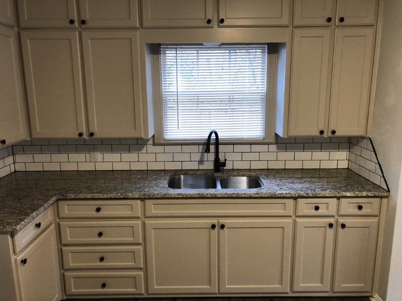 2915 Grim Ave - Photo 3 of 12