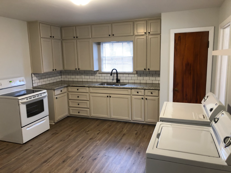 2915 Grim Ave - Photo 4 of 12