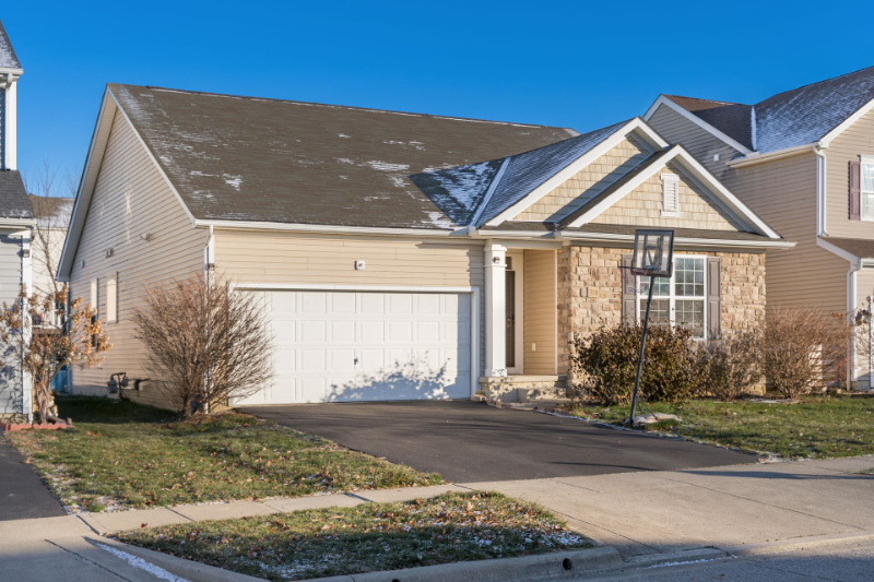 310 Olentangy Meadows Dr - Photo 2 of 33