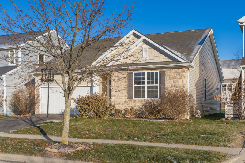 310 Olentangy Meadows Dr - Photo 3 of 33