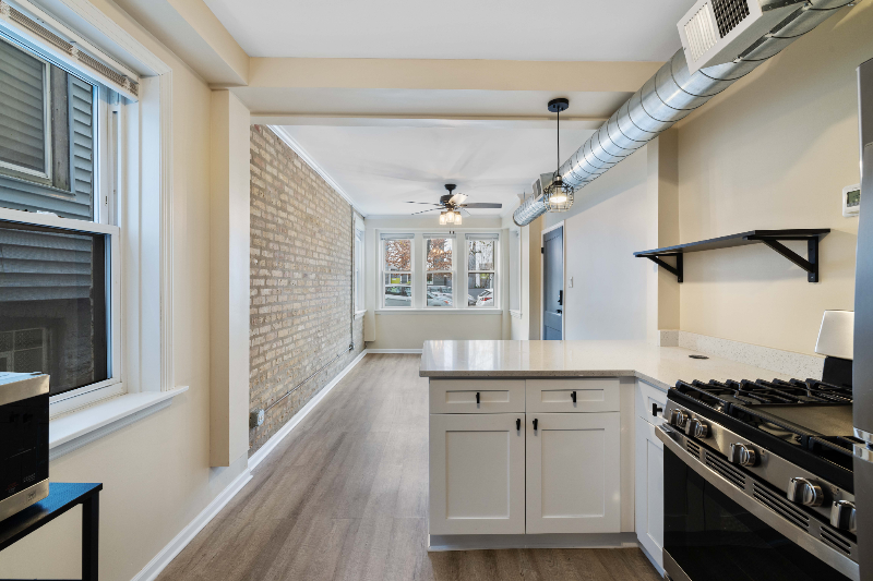 2645 N Ridgeway Ave #1 - Photo 5 of 11