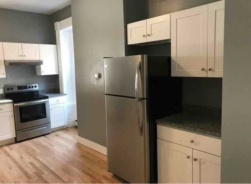 74 3rd St #2 - Photo 5 of 7