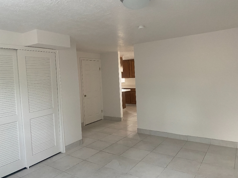1481 12th St - Photo 2 of 10