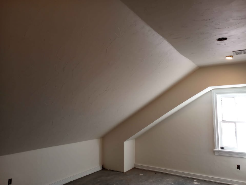 226 E Philadelphia St - Photo 2 of 3