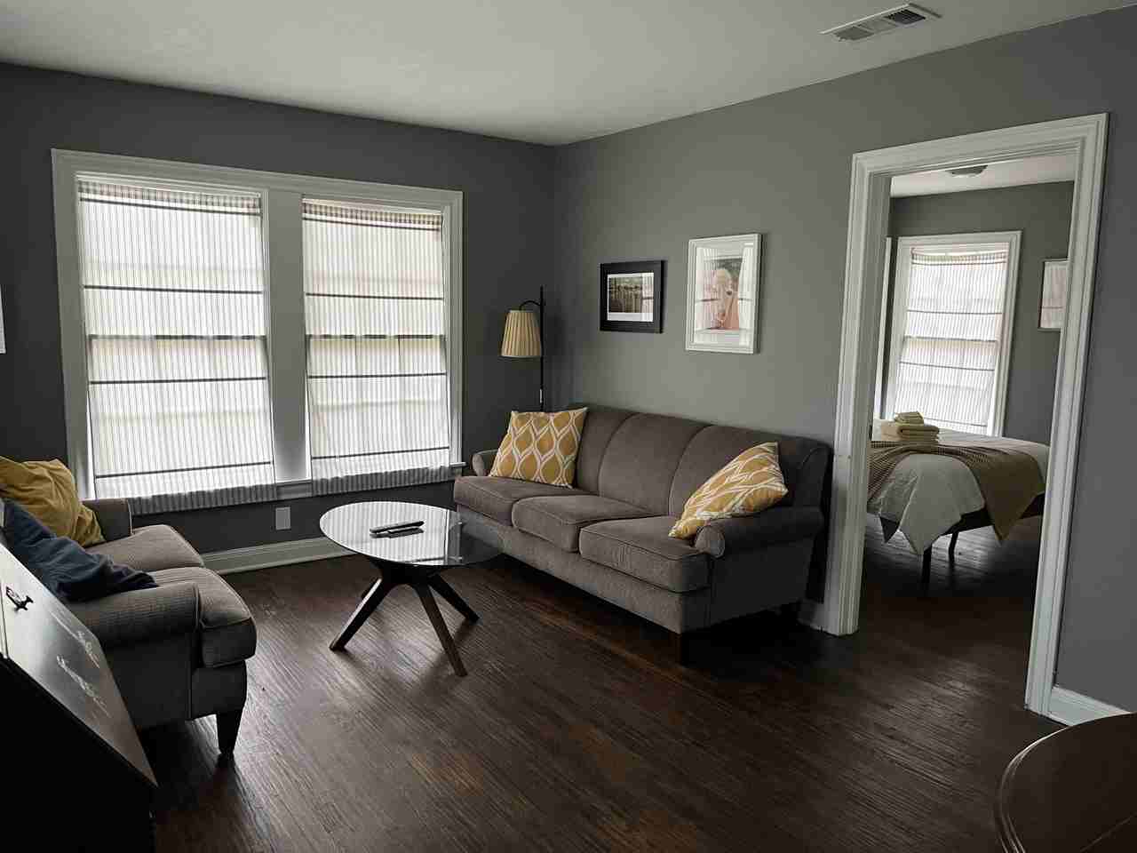 4931 Pershing Ave #NA - Photo 2 of 13