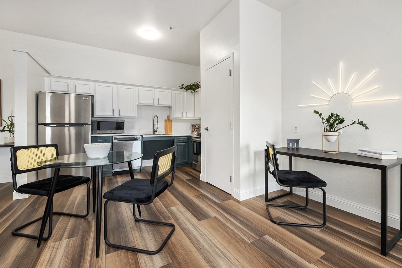 Parkside Apartments and Shops - Photo 3 of 22