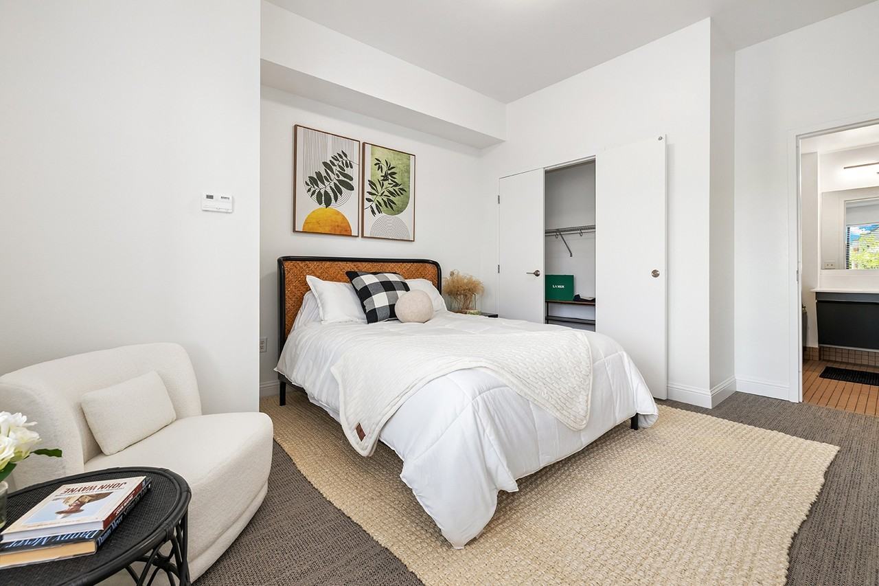 Parkside Apartments and Shops - Photo 5 of 22