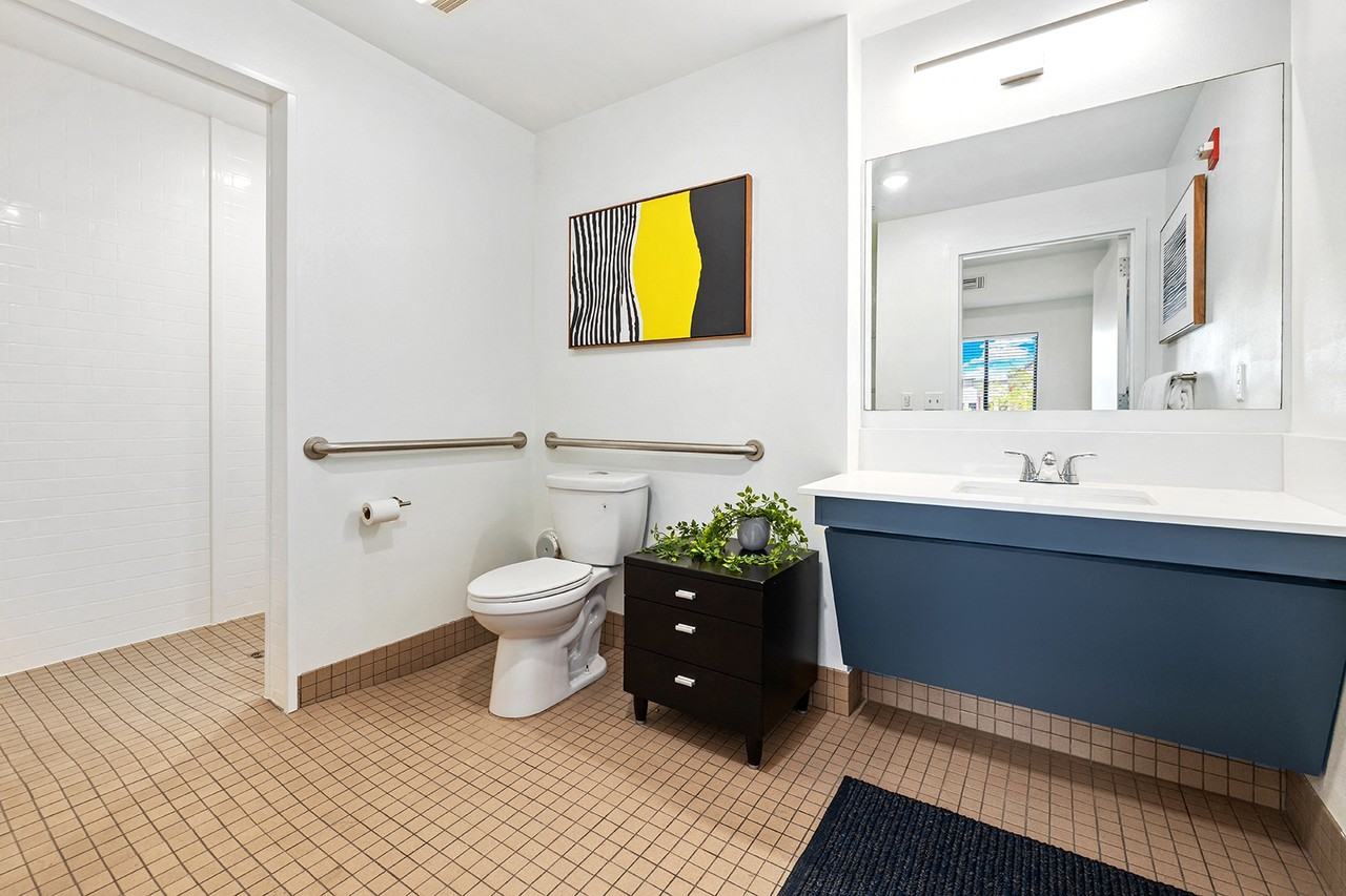 Parkside Apartments and Shops - Photo 6 of 22