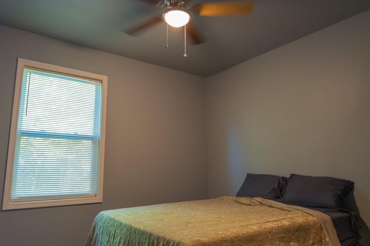 Log Cabin Dr - Photo 6 of 7