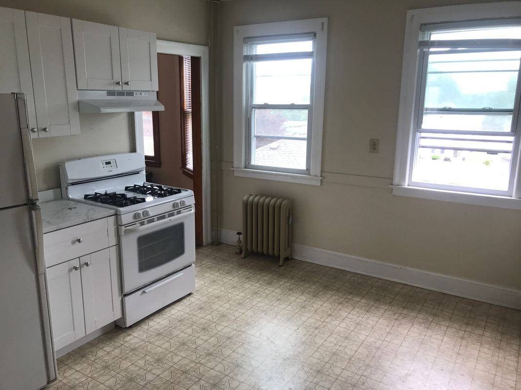 14 Buell St ##2 - Photo 2 of 9