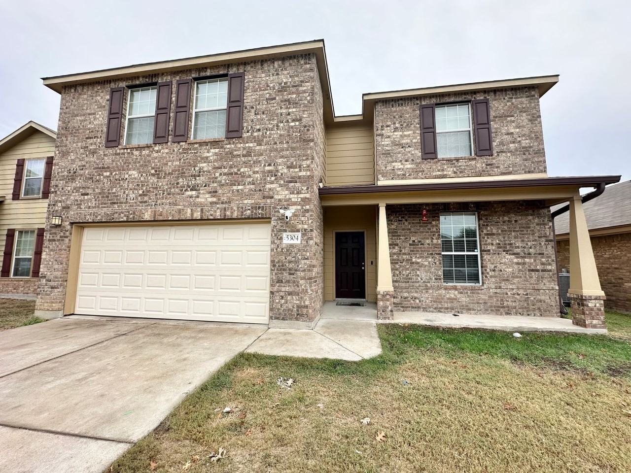 5304 Capricorn Loop - Photo 2 of 43