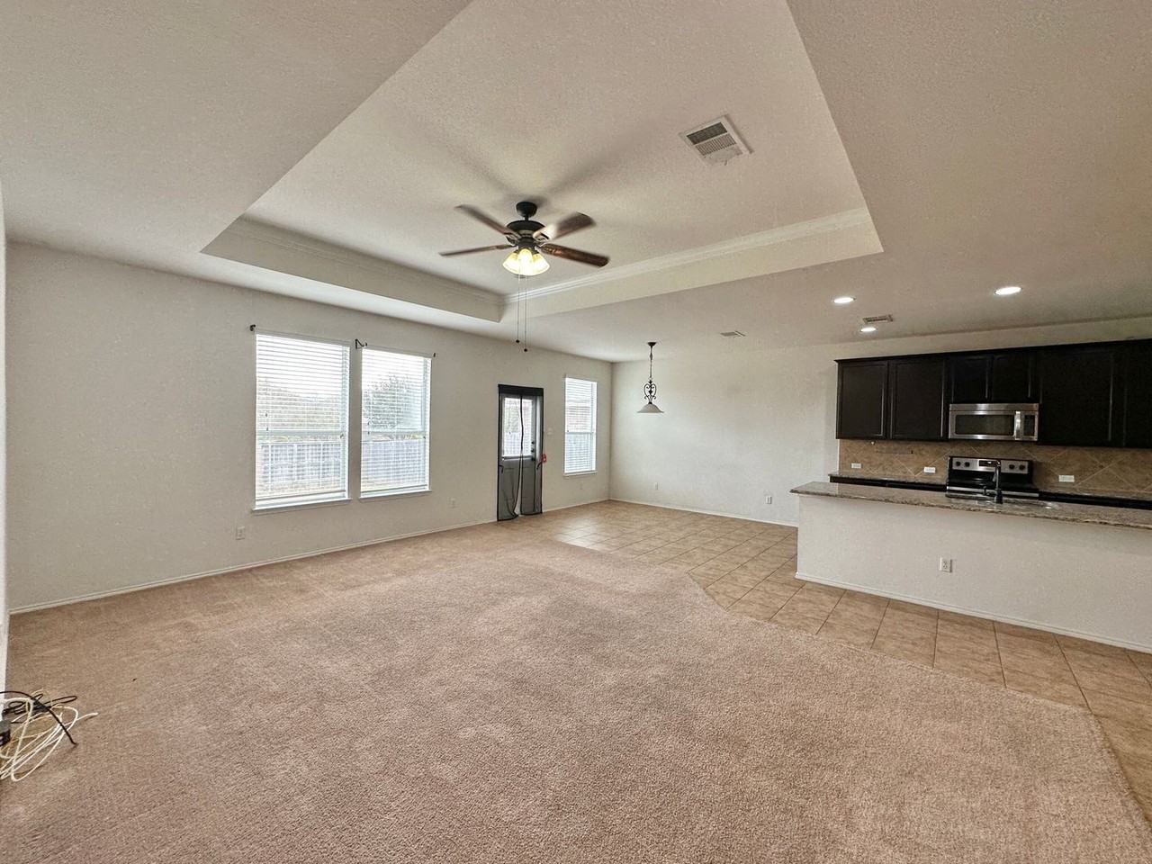 5304 Capricorn Loop - Photo 5 of 43