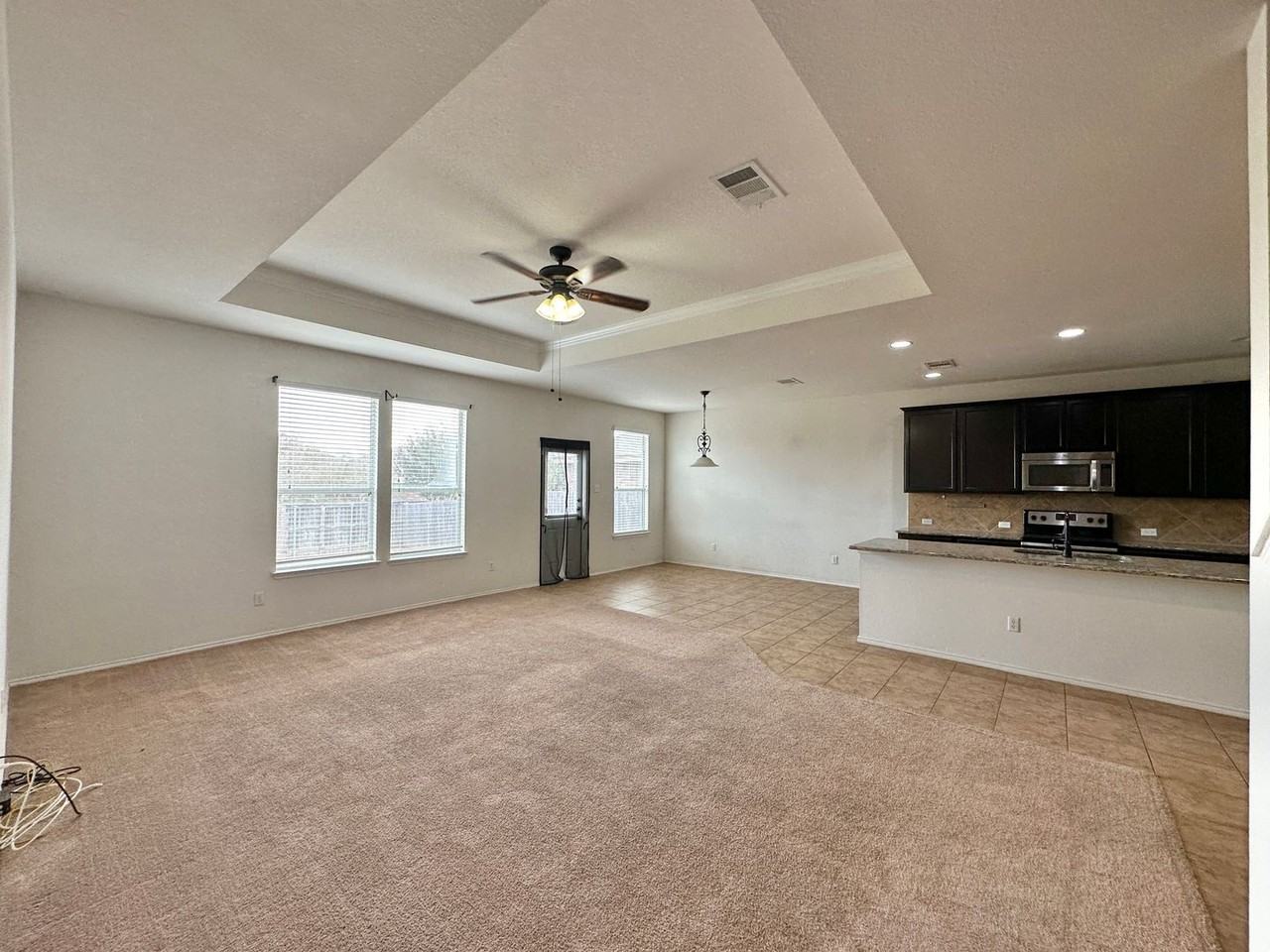 5304 Capricorn Loop - Photo 6 of 43