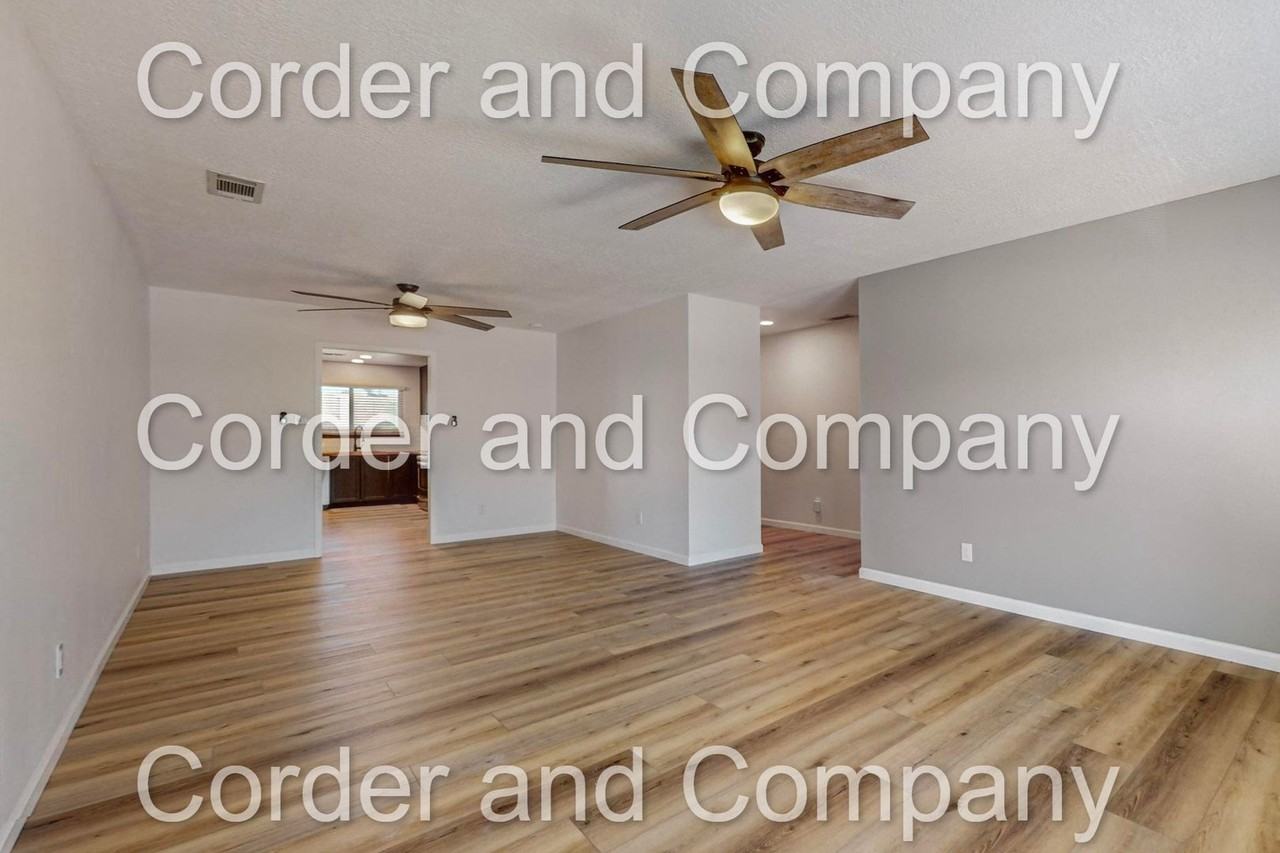 1566 1566 - 7827 Republic Dr NE - Photo 7 of 40