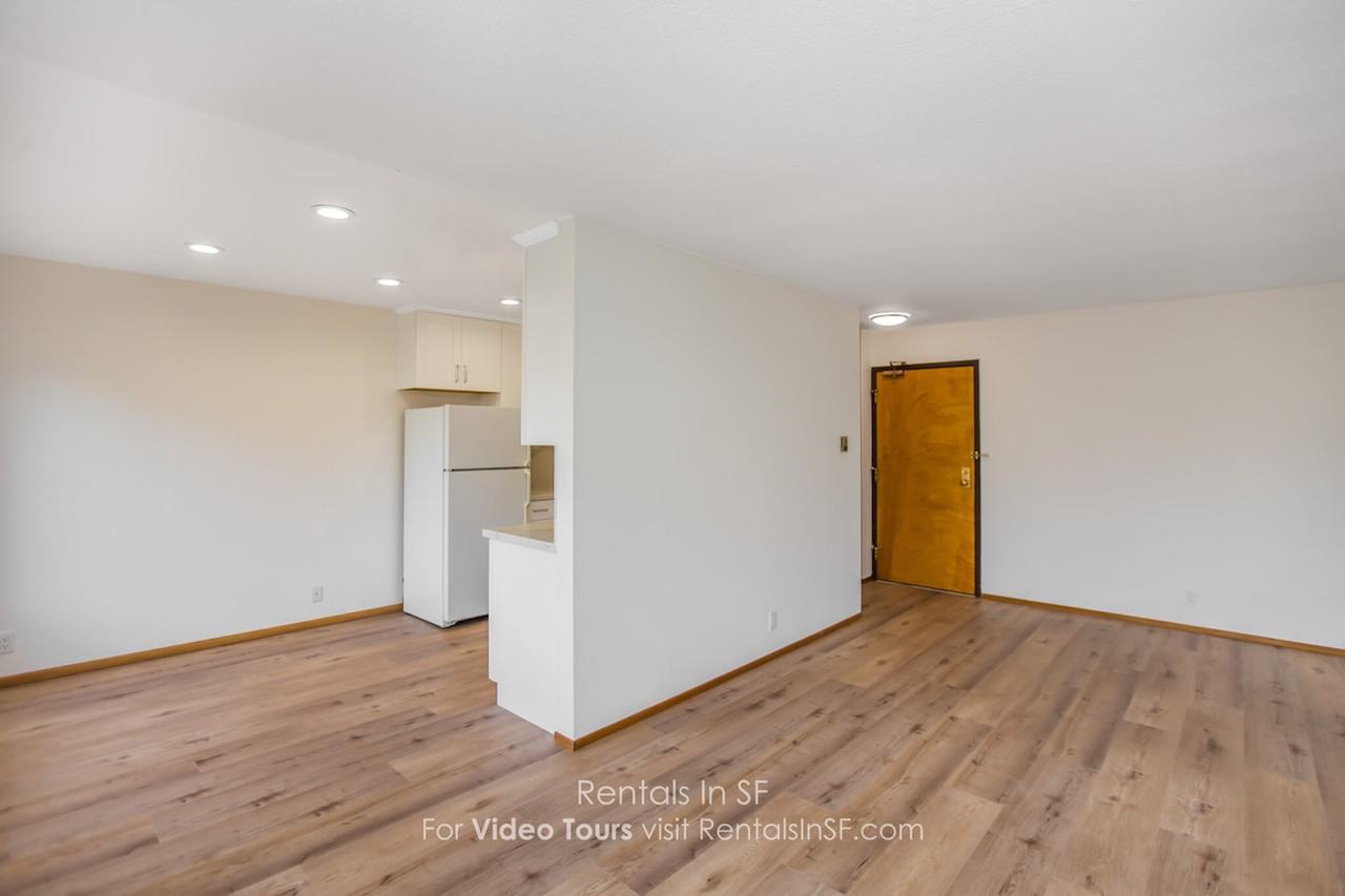 724 35th Ave #2 - Photo 3 of 26