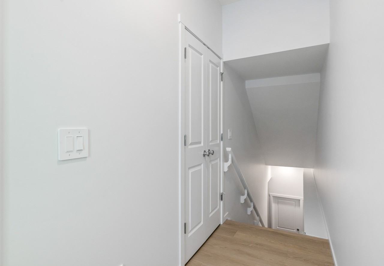 3620 213 St Nw Bsmt 2 #BS2 - Photo 2 of 20