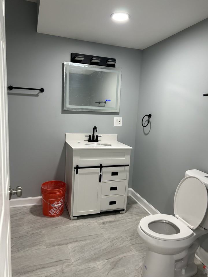 3348 W Douglas Blvd - Photo 5 of 6