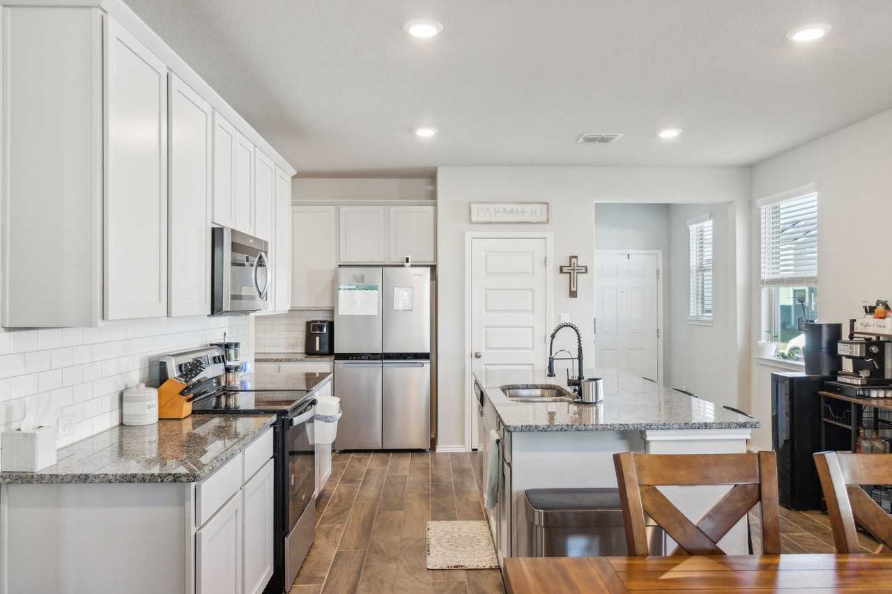 2409 Ayers Dr #NA - Photo 2 of 21