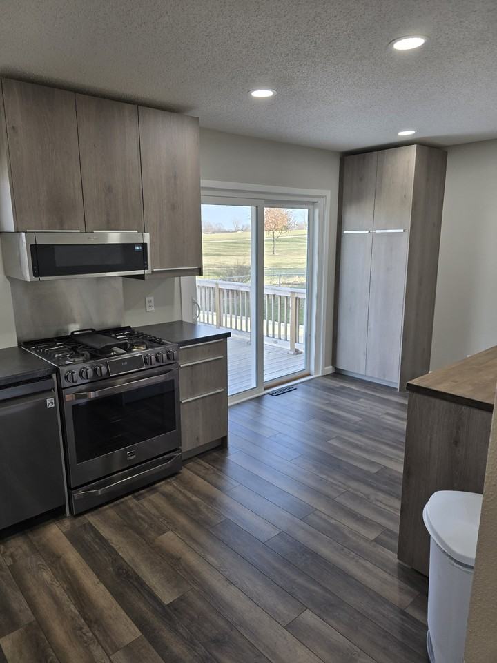 6032 Sharon Ln Nw #NA - Photo 4 of 17