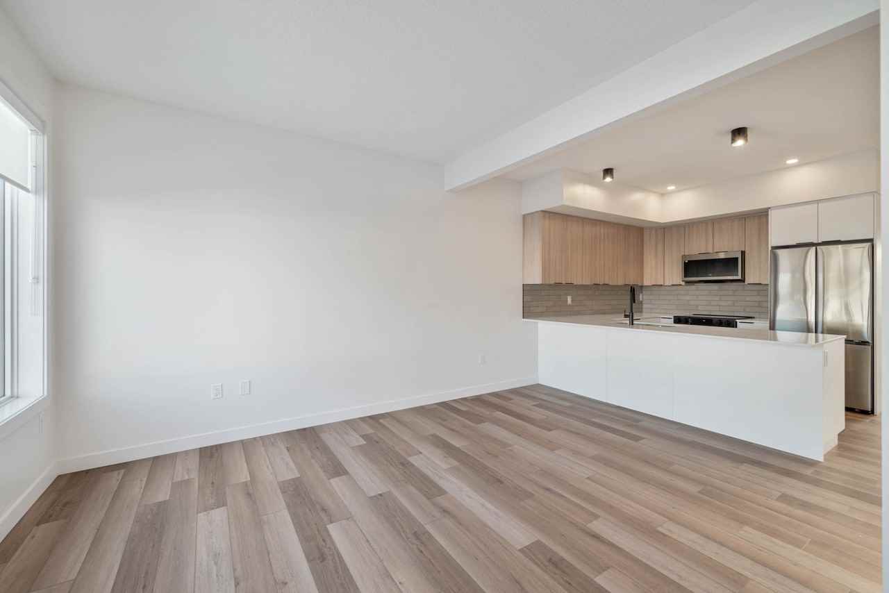 15305 94 Ave Nw - Photo 2 of 18