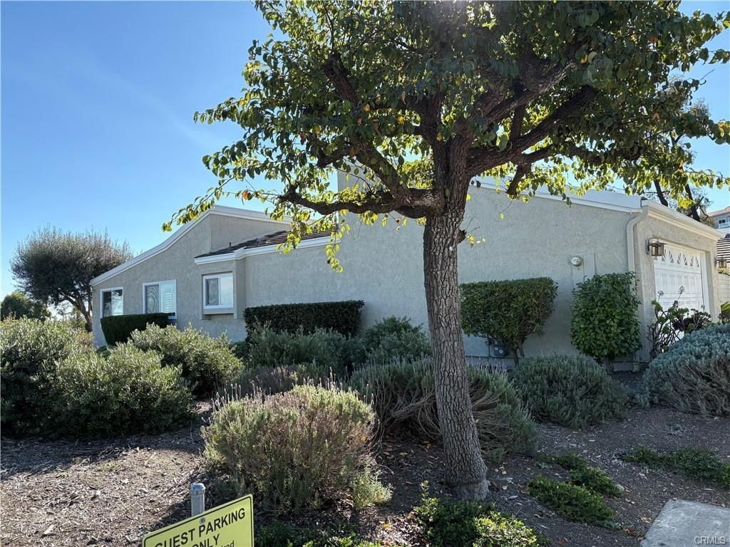 22776 Montalvo Rd - Photo 2 of 8