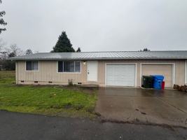 featured image of 121 Edith Cir