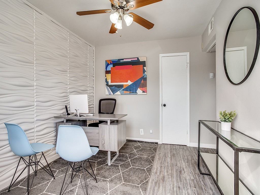 Vintage Pads - Photo 2 of 17