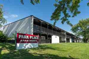 featured image of 1517 Oxford Pl