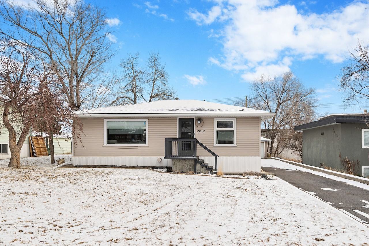 2612 18th Street SW - Photo 3 of 22