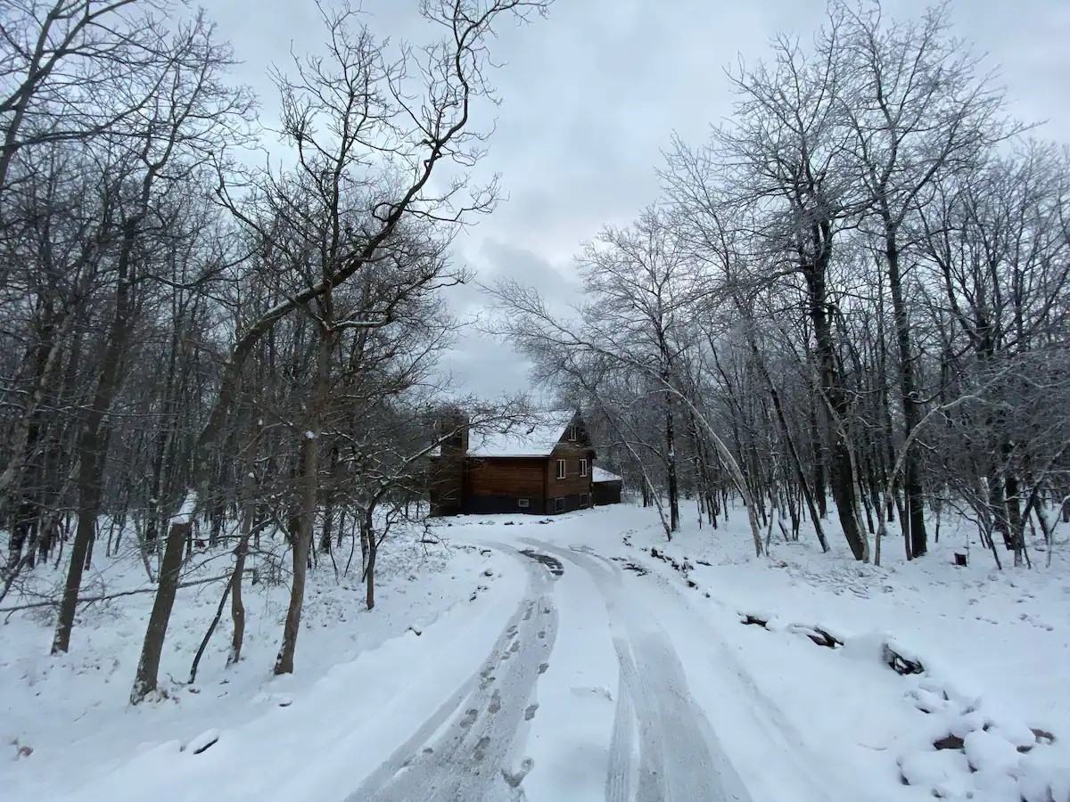 218 Winding Way - Photo 3 of 109