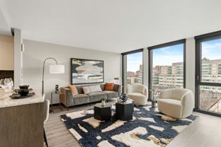 1912 W Harrison St - Photo 1 of 1