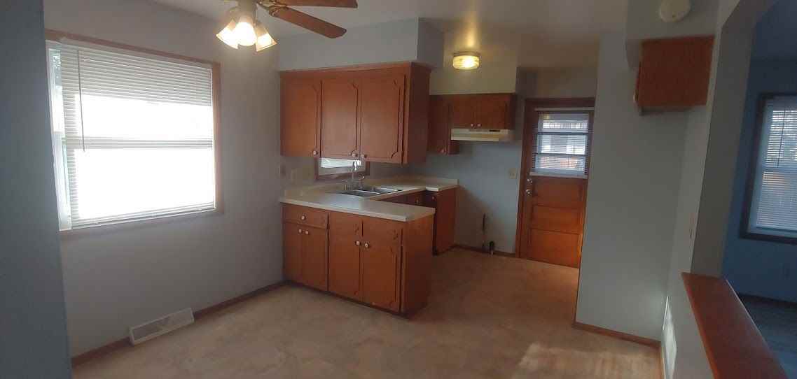 2307 4 Mile Rd #2309 - Photo 3 of 8