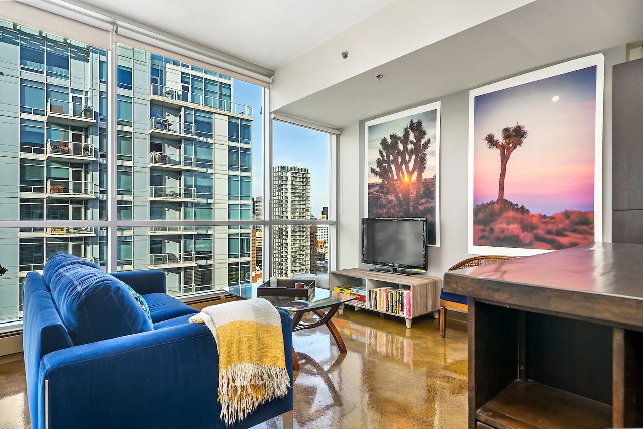 Colours - Photo 2 of 20