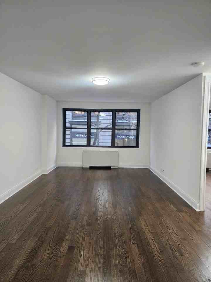 5th Ave #12E - Photo 2 of 8