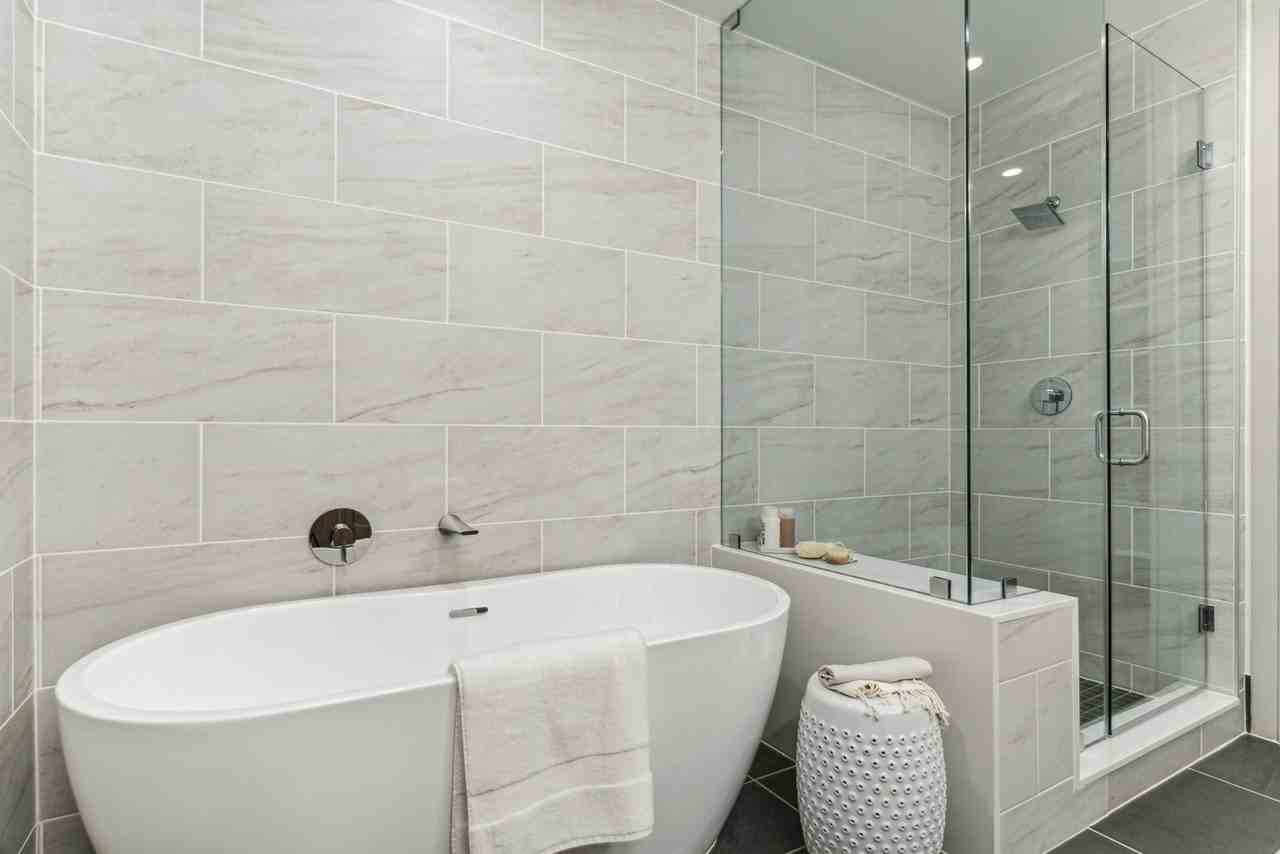 3001 Maple Ave - Photo 6 of 33