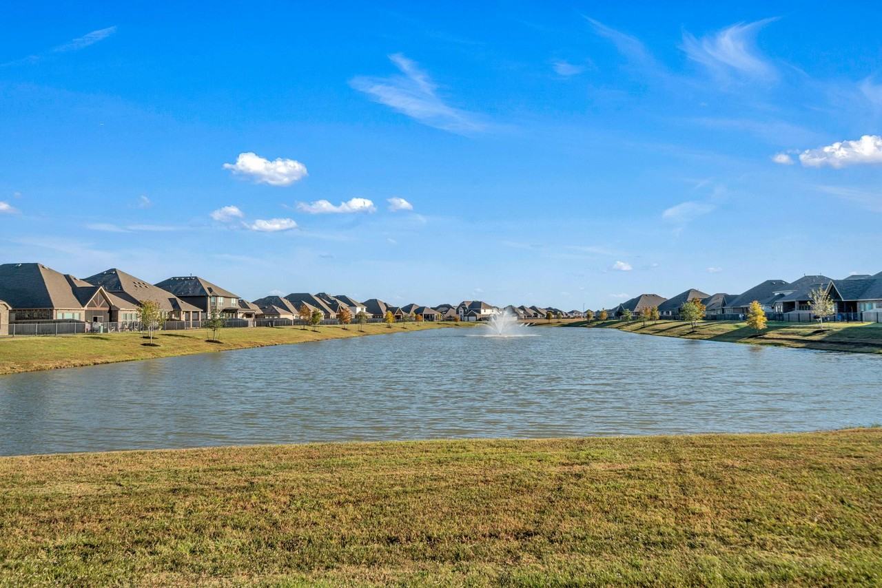 Avanti Dr - Photo 2 of 50