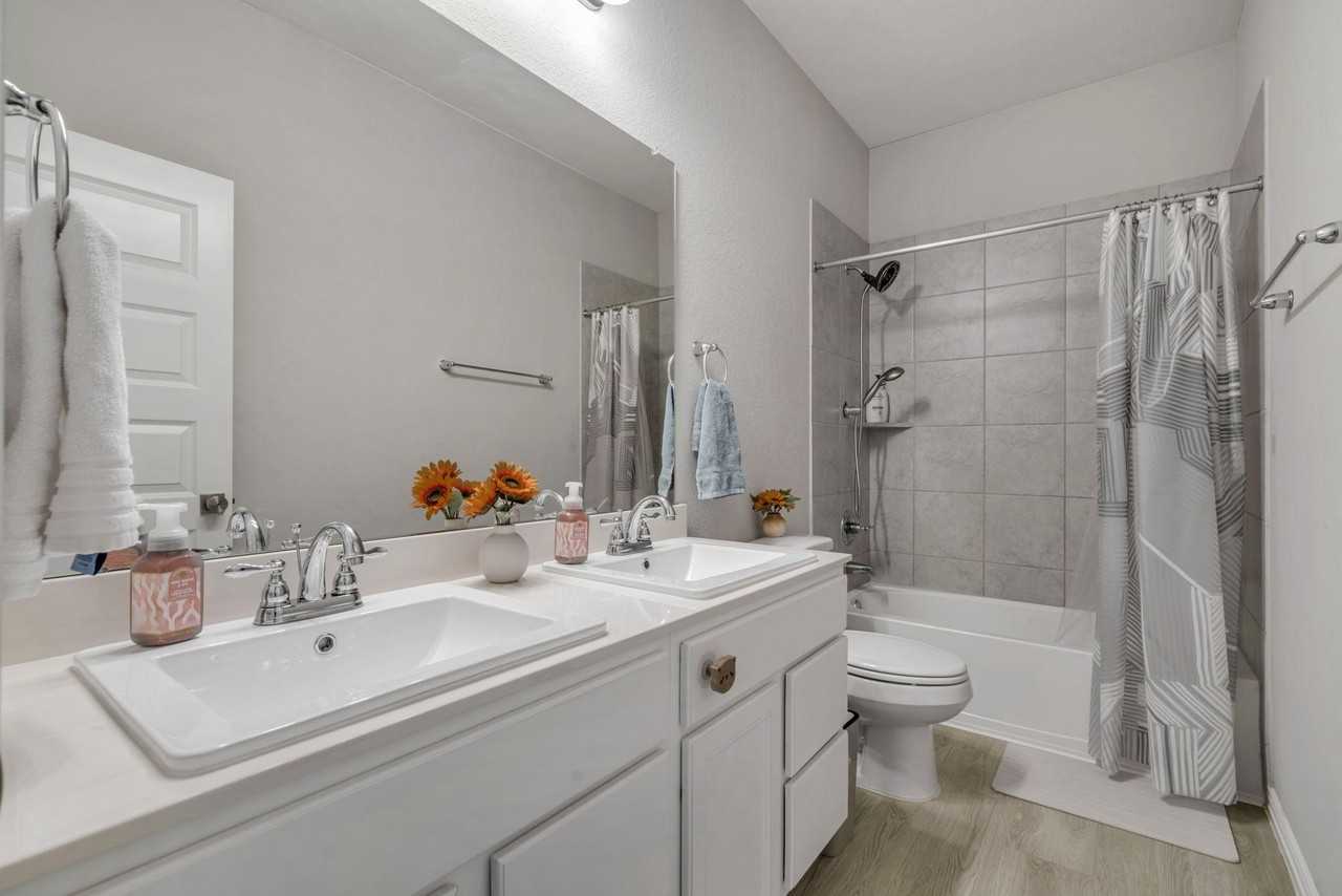 Avanti Dr - Photo 5 of 50